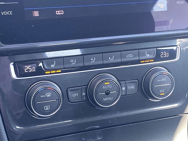 20199773.jpg