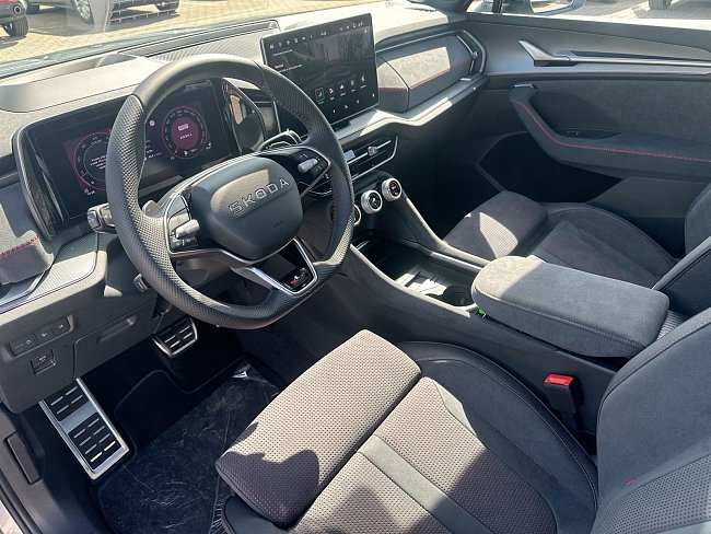 20198460.jpg