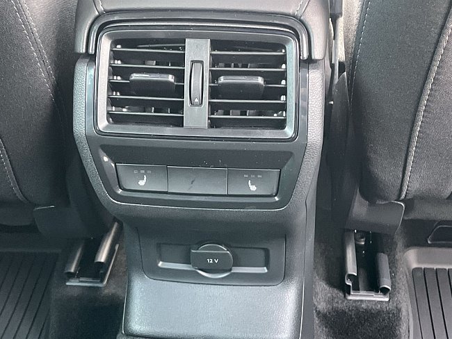 20198438.jpg