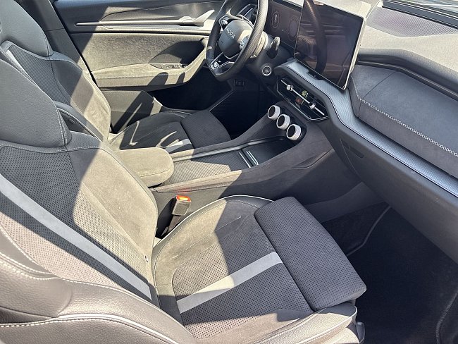 20198828.jpg