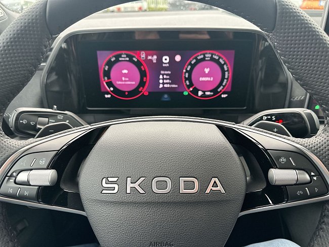 20198898.jpg
