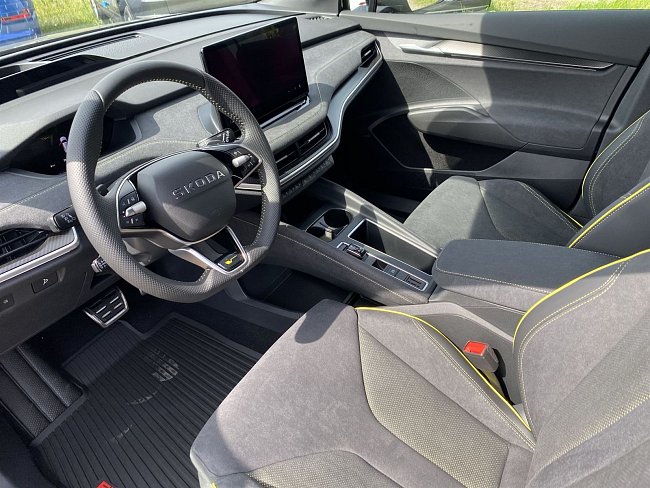 20198851.jpg