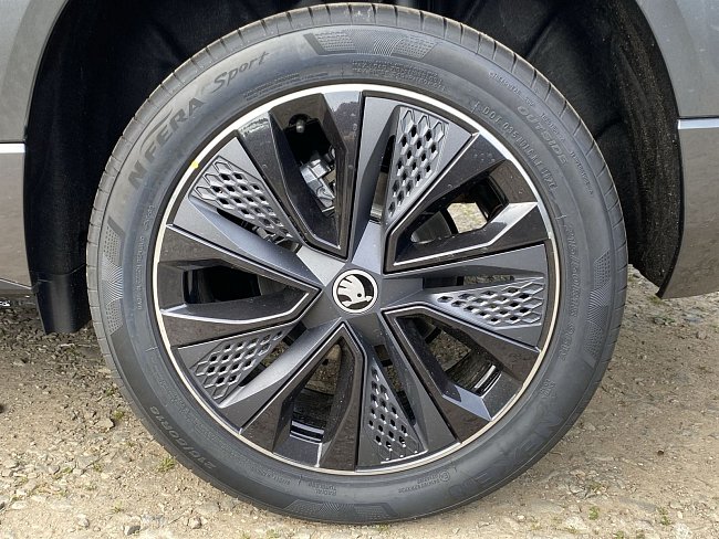 20198903.jpg