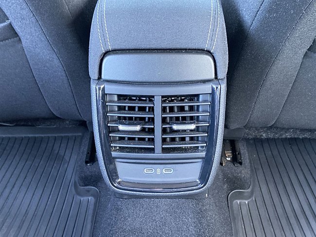 20198713.jpg