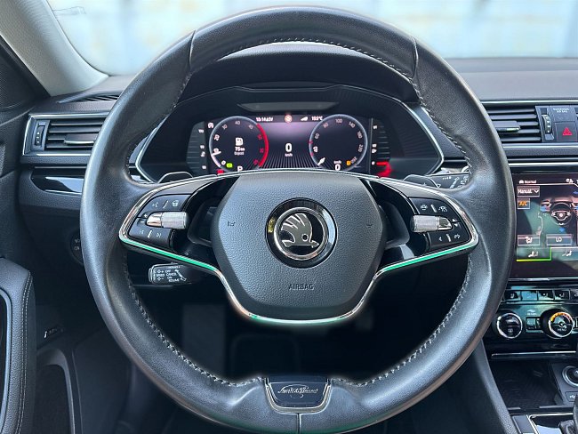 20198775.jpg