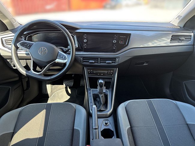 20198744.jpg
