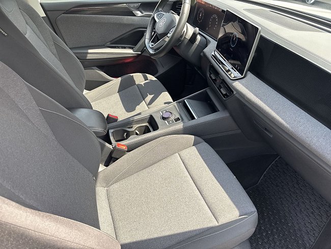20198960.jpg