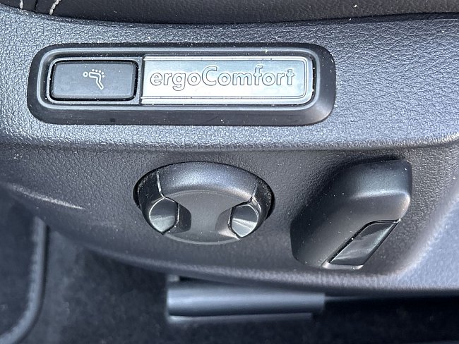 20198946.jpg