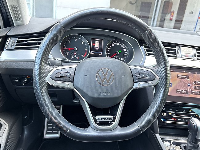 20198952.jpg