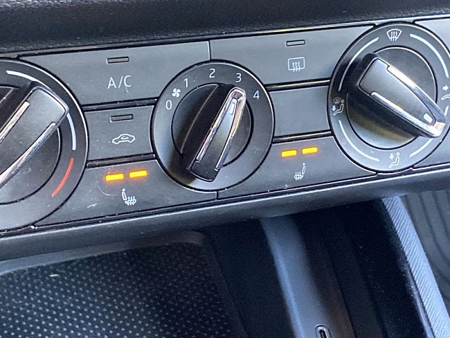 20199033.jpg