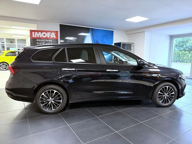 20198979.jpg
