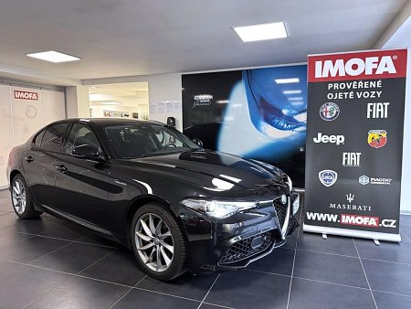 Alfa Romeo Giulia 2.0 T 280k AT8 ZF Q4 4x4 Veloce - prodej-vozu.cz