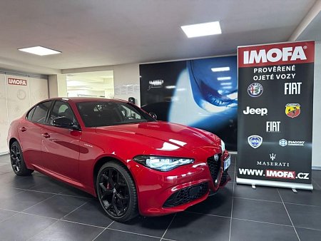 Alfa Romeo Giulia 2.0T 280k AT8 ZF Q4 4x4 Veloce - prodej-vozu.cz
